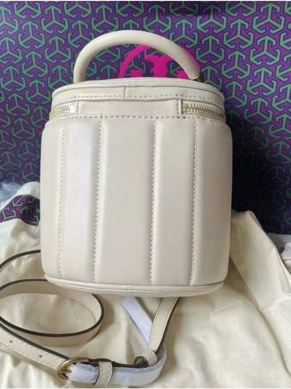 Tory Burch Kira Small Top-Handle vanity Bag in cream